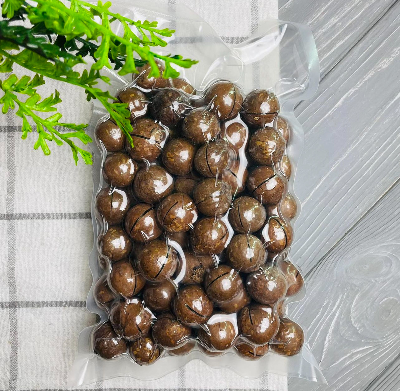 Горіх макадамія в шкаралупі 500 грам